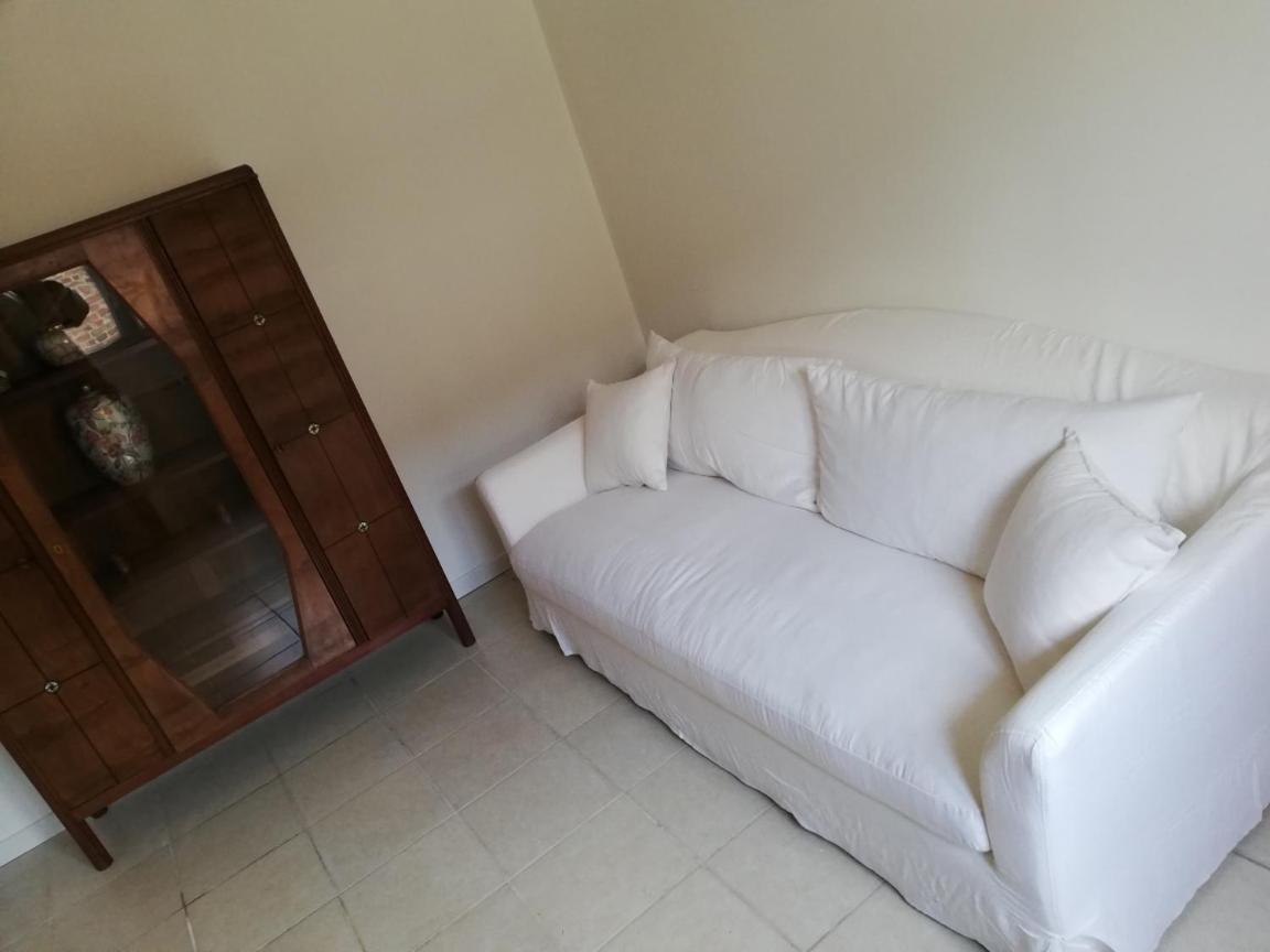 Logement Entier Au Calme Villers-Outreaux Екстер'єр фото